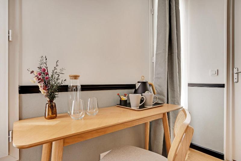 Superior Double or Twin Room image 4