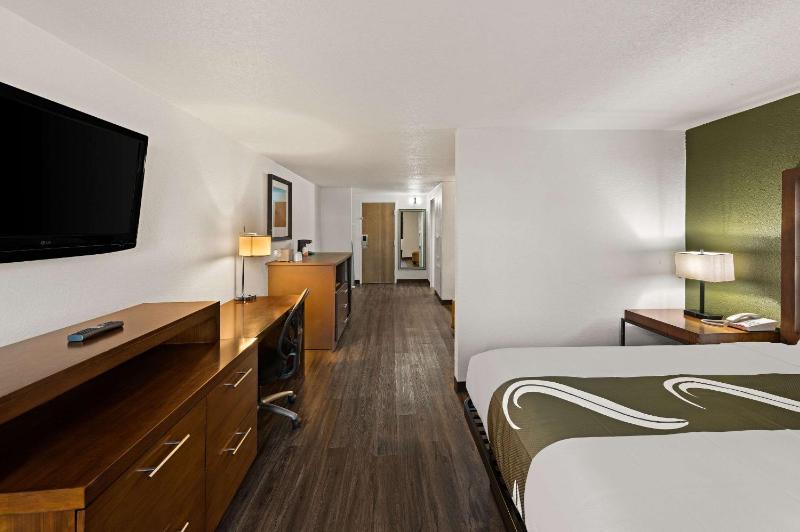 King Suite image 4
