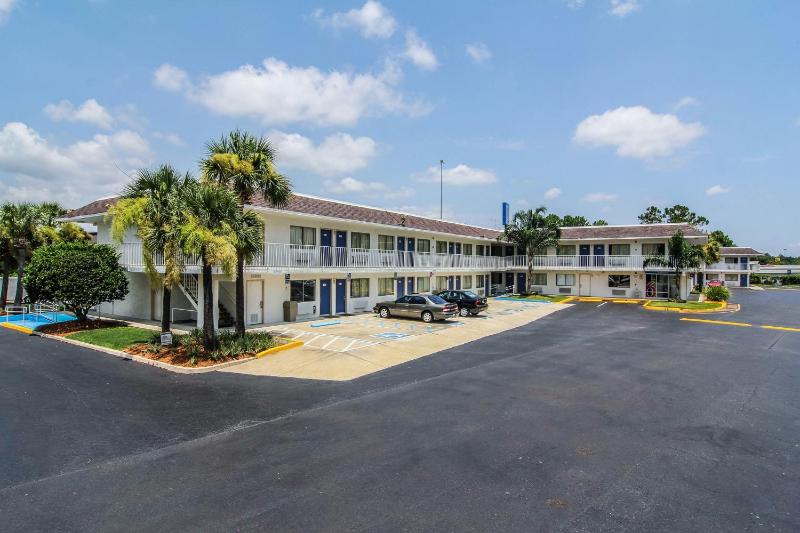 Motel 6 Jacksonville FL - Orange Park - image 6