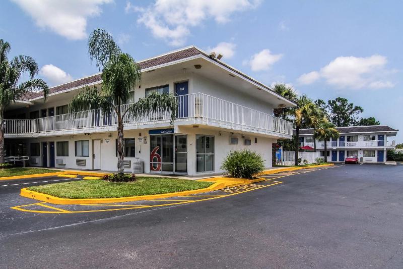 Motel 6 Jacksonville FL - Orange Park - image 17