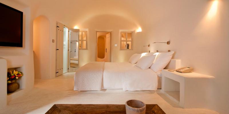 Premium Spa Room with Indoor Hot tub & Caldera View image 1