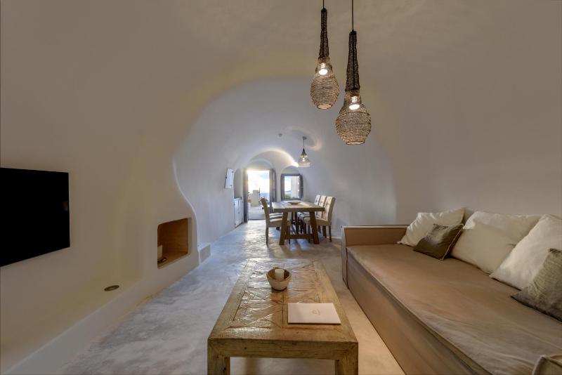 Kapari Honeymoon Suite with Private Indoor & Outdoor Hot tub image 1