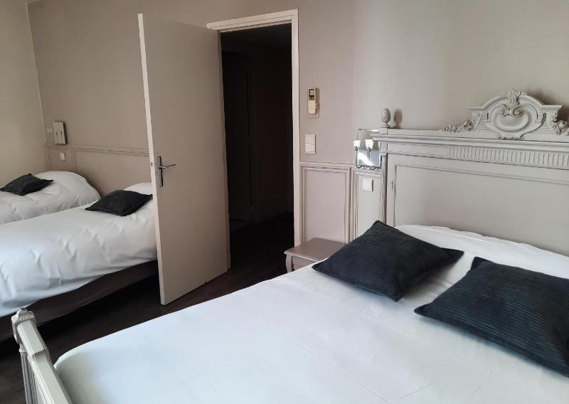 Quadruple Room  image 4