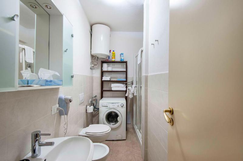 One-Bedroom Apartment (4 Adults) - Annex image 2