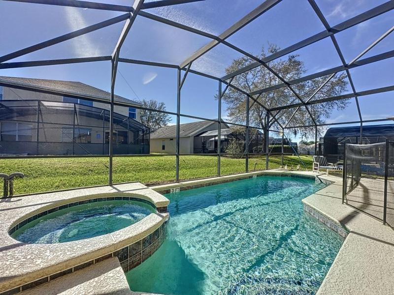 5 Star Home Private Pool & JaccuzziFree Wi-Fi villa - image 8