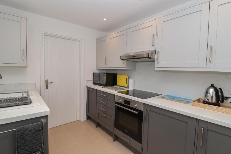 Holmleigh Aldeburgh - image 11