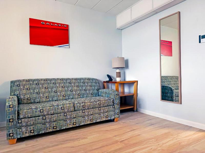 Family Suite with Kitchenette image 3