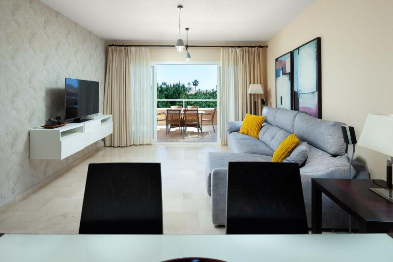 Malibu Mansions by the beach by ALFRESCO STAYS - image 26