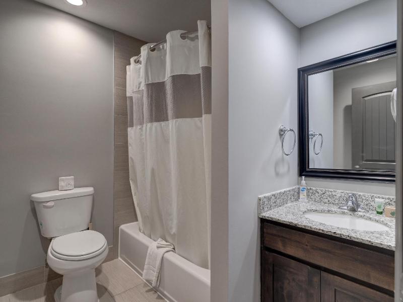 Two-Bedroom Apartment image 2