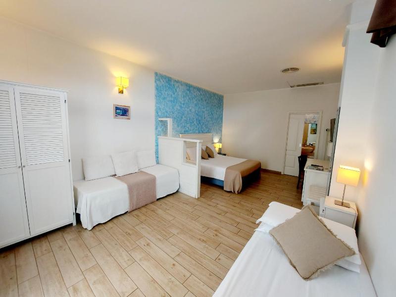 Comfort Room image 3