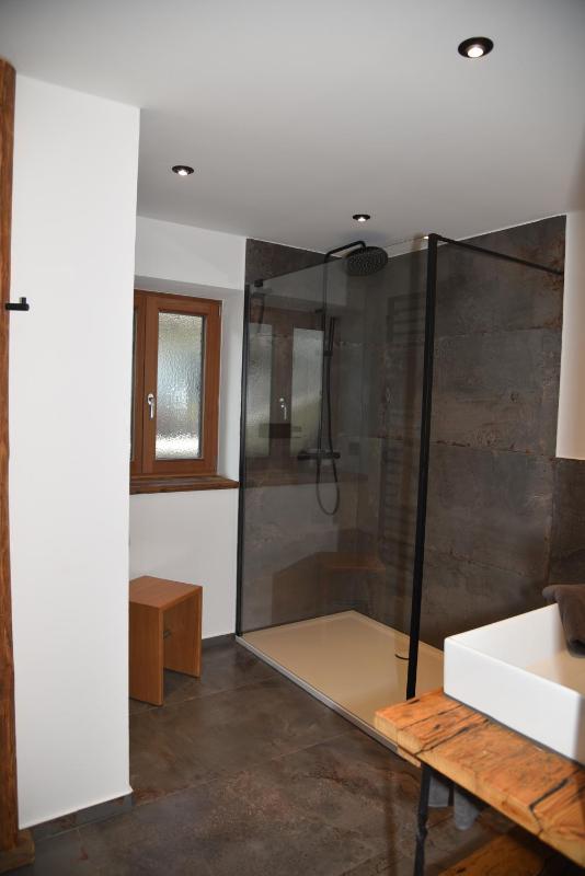 Apartment with Balcony image 4