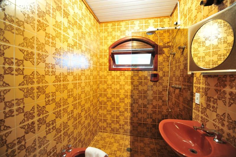 Standard Triple Room image 1