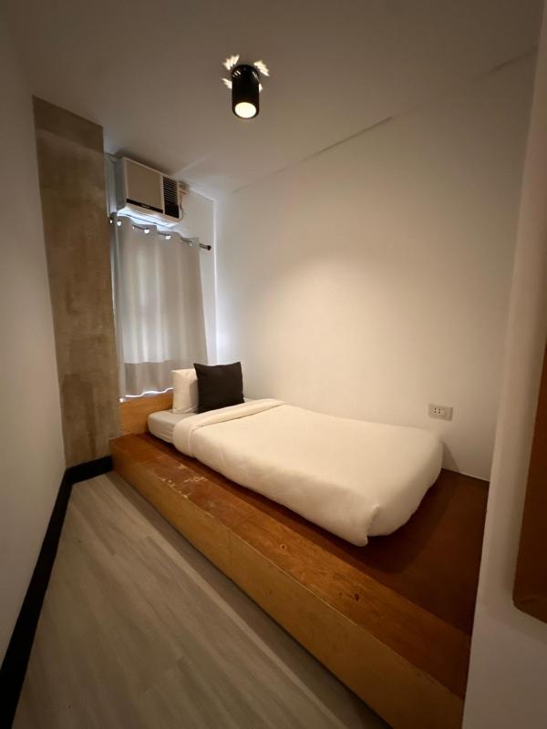 Urban Boutique Hotel - image 14