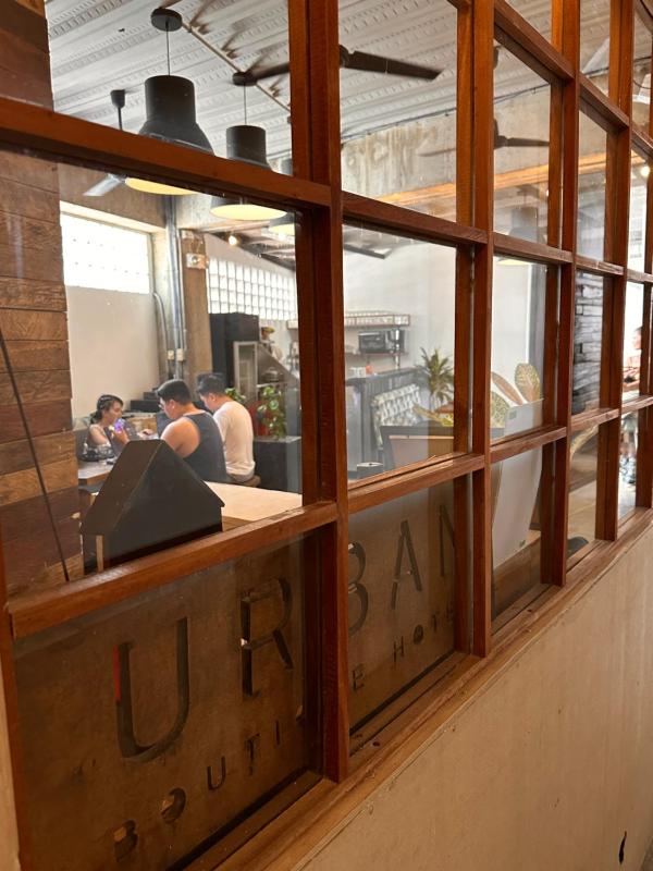 Urban Boutique Hotel - image 8