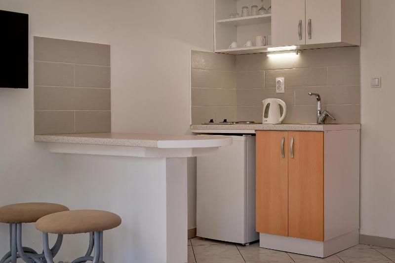 Studio with Sea View image 3