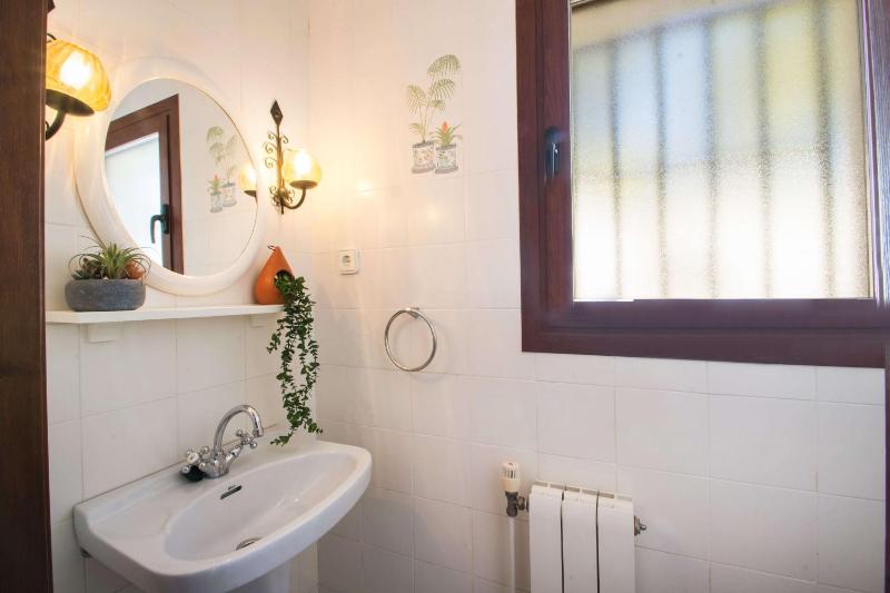 Villa Moskoa - PlusHolidays - image 29