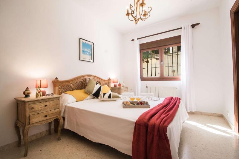 Villa Moskoa - PlusHolidays - image 41