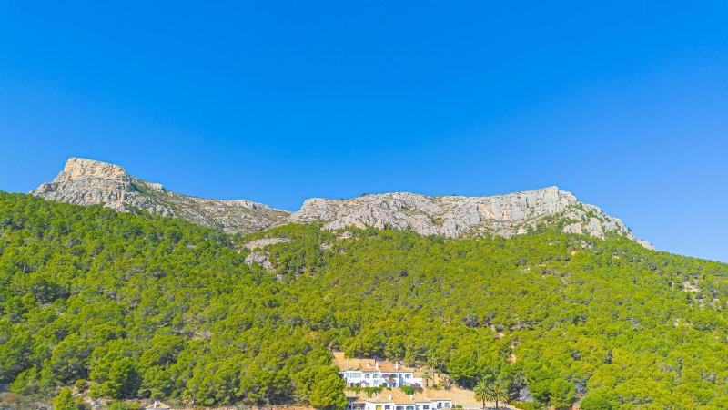 Villa Helios - PlusHolidays - image 31