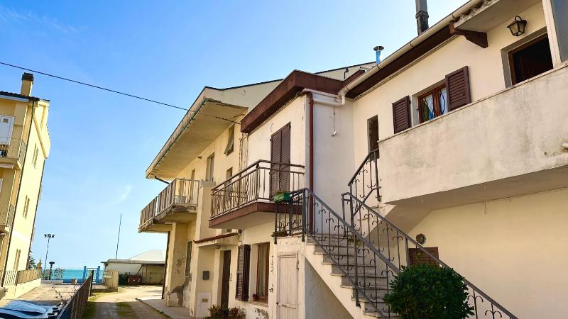 Trilocale centro Marcelli fronte mare - M223 - image 11