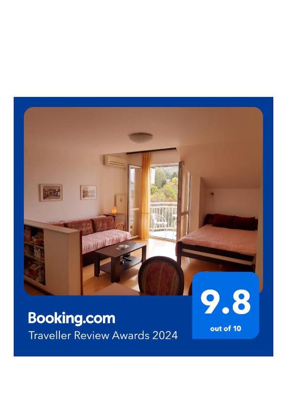 One-Bedroom Apartment image 3