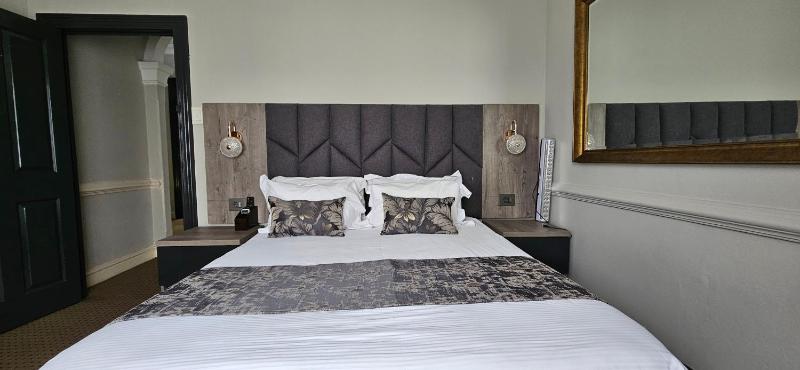 Luxe Florida Grand Hotel - image 13