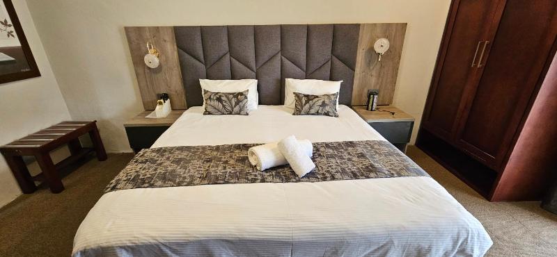 Luxe Florida Grand Hotel - image 15