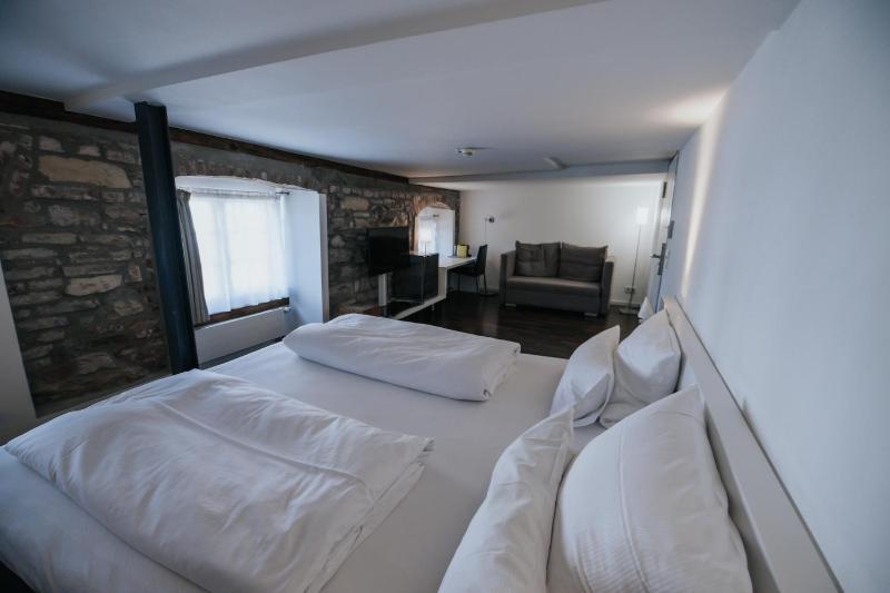 Junior Suite image 4
