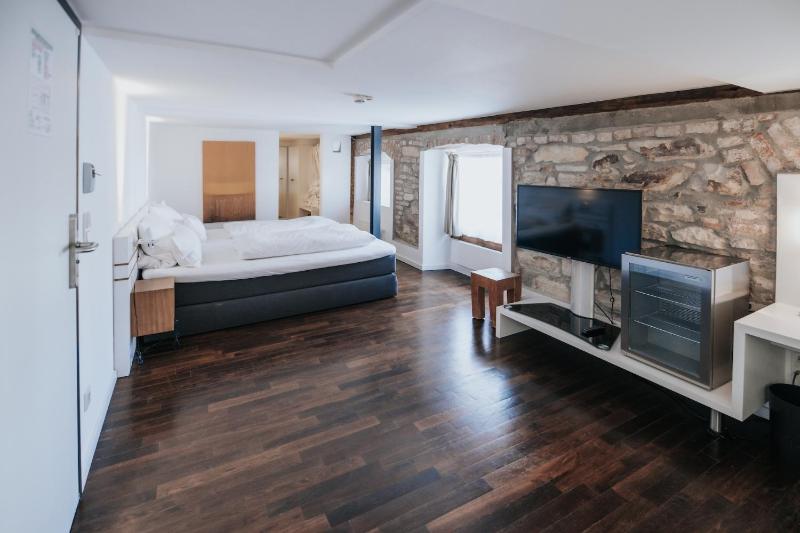 Junior Suite image 3