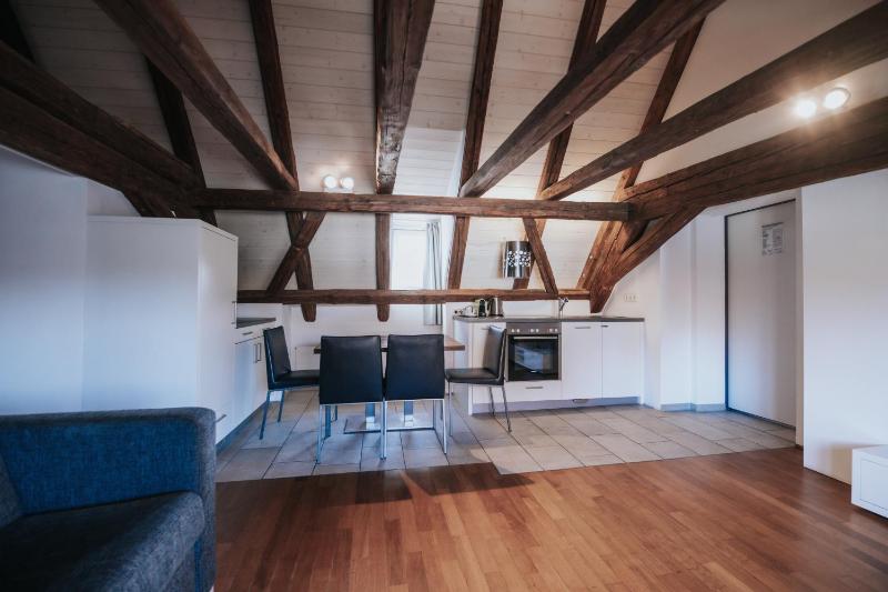 Quadruple Room image 4
