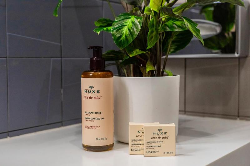 Privilege Room with Balcony image 2