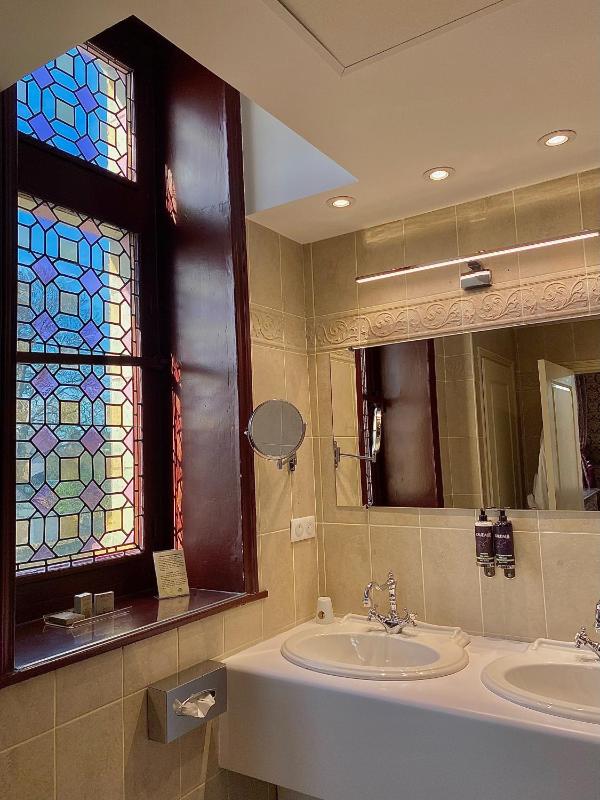 Superior Room image 4