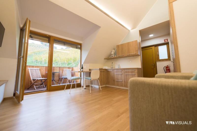 Apartment with Balcony and Garden View image 2