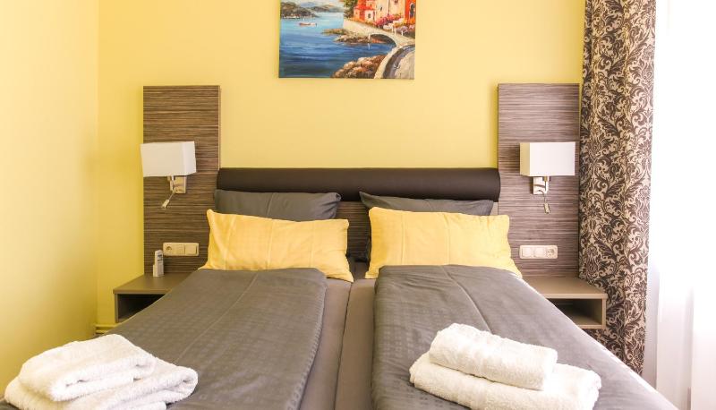 Double Room with Private Bathroom image 2