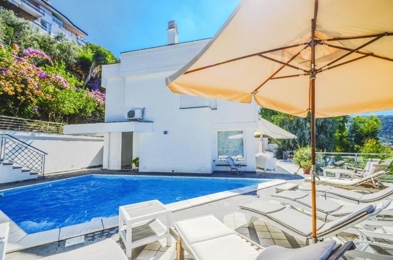 AMORE RENTALS - Villa Terri - image 24