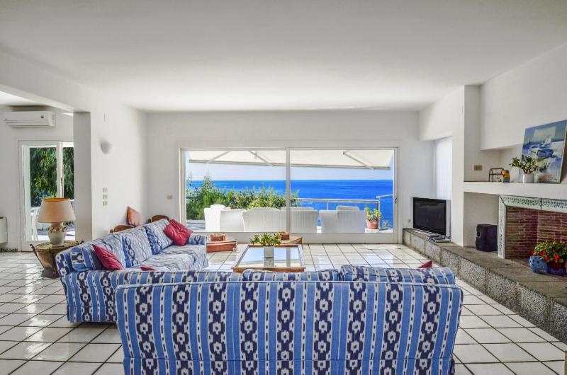 AMORE RENTALS - Villa Terri - image 9