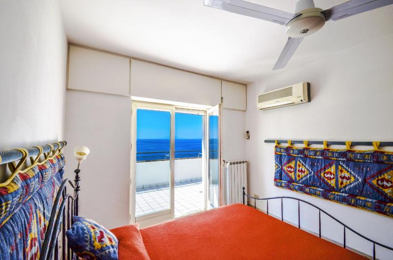 AMORE RENTALS - Villa Terri - image 19