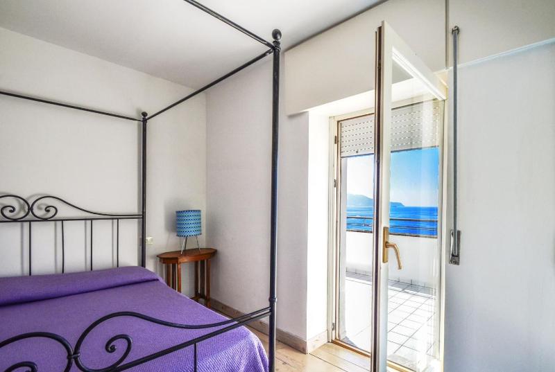 AMORE RENTALS - Villa Terri - image 30