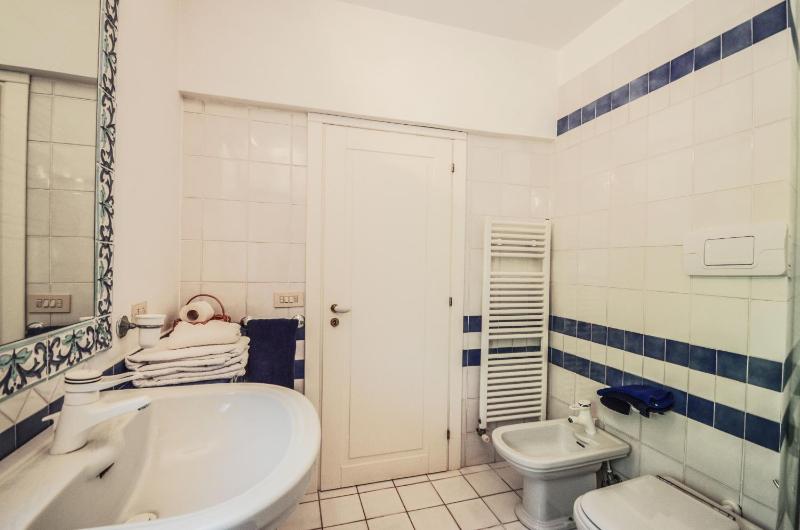 AMORE RENTALS - Villa Terri - image 14