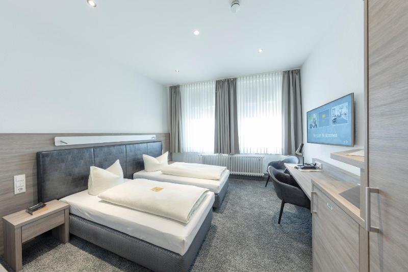 Comfort Double or Twin Room image 3