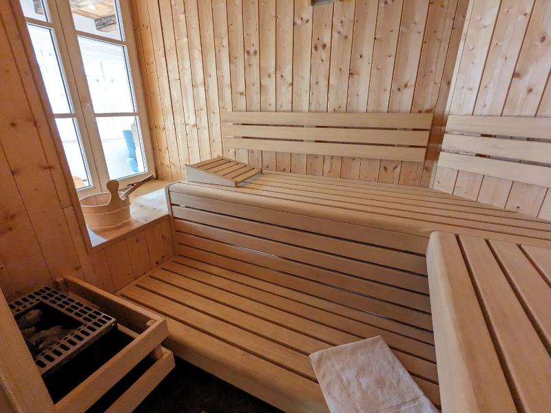 Apartment with Sauna image 3
