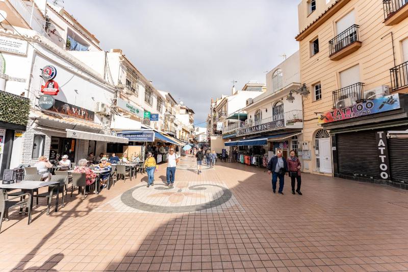 Malagasuite San Miguel Torremolinos - image 2
