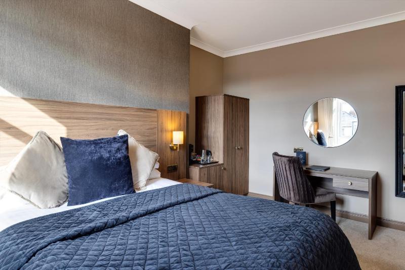Superior King Room image 1