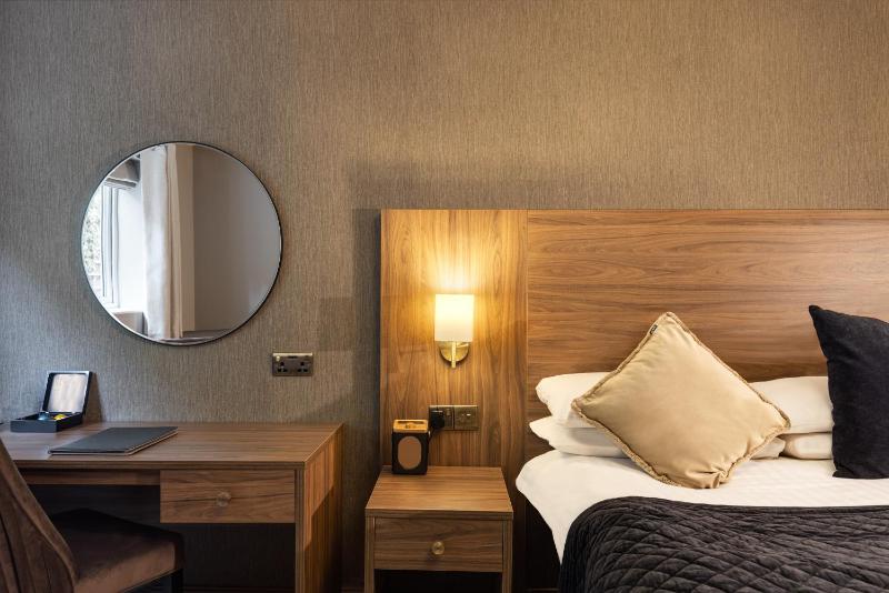 Executive Triple Room image 4
