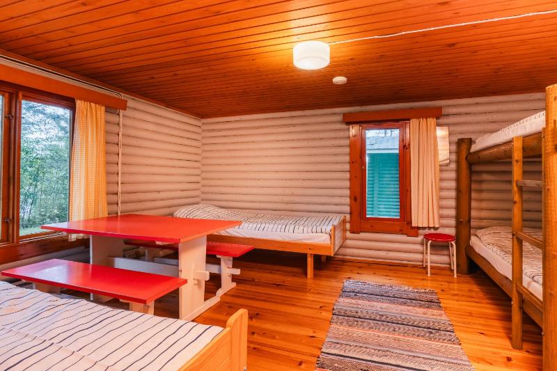 Chalet image 3