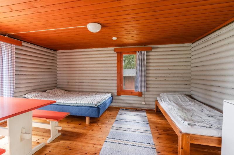 Chalet image 2