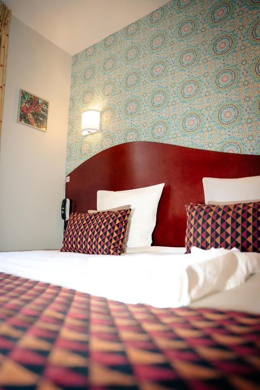 Connecting Rooms (4 Adults) image 3