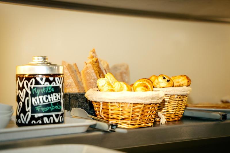 Hotel les Commercants - image 35