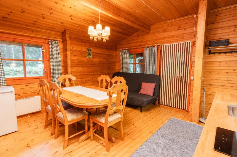 Two-Bedroom Chalet image 3