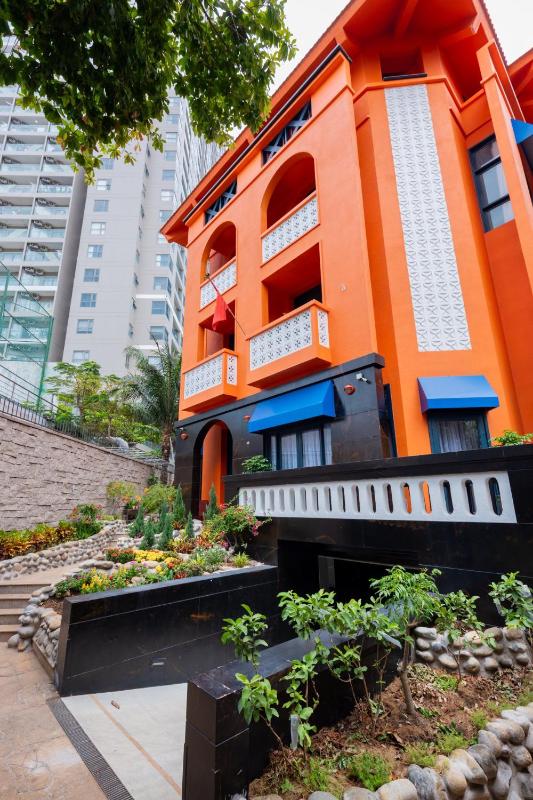 OrangeBlue villa near Beach Pool free Vung Tau Vietnam - image 22