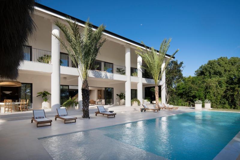 Villa Escondida by Lumina - image 17